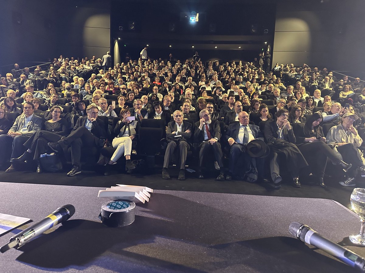 Bernard-Henri Lévy tweet media