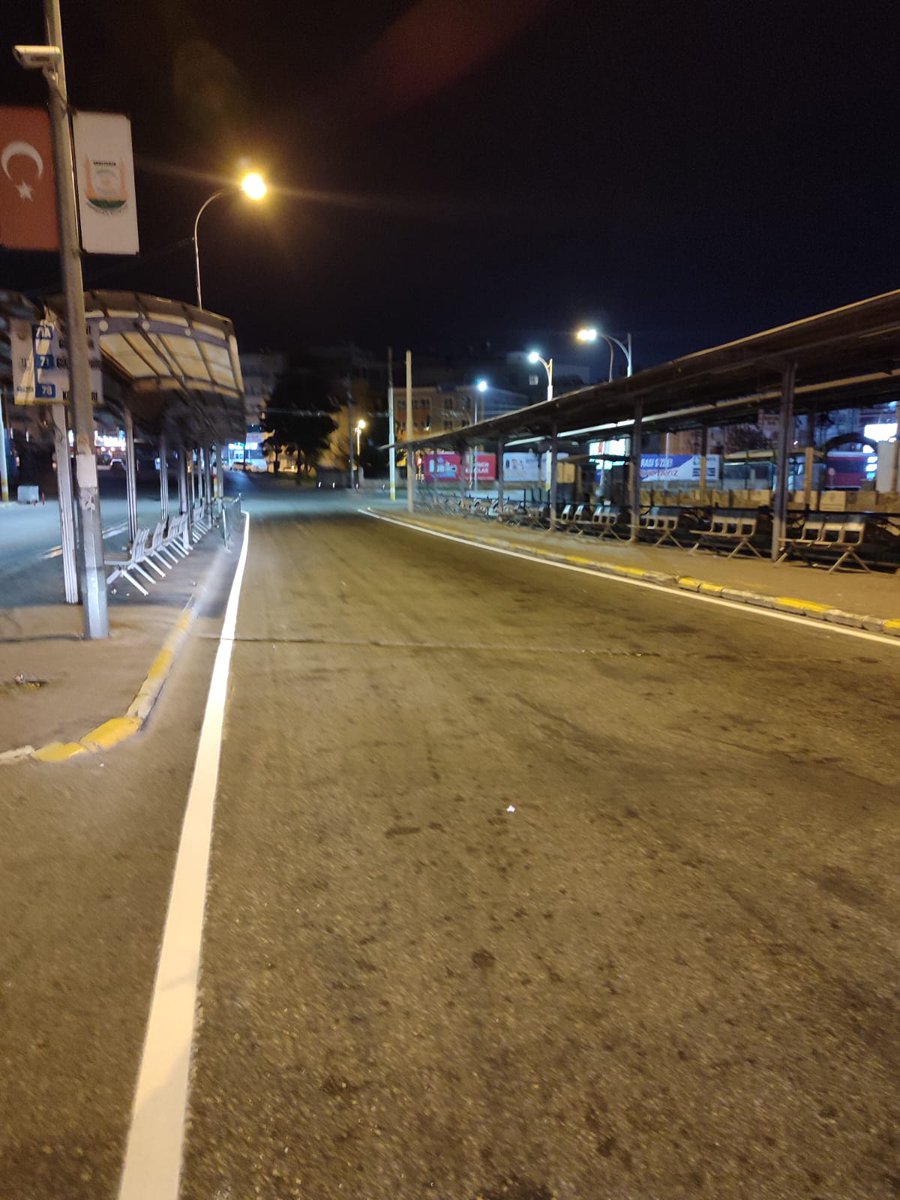 Yol çizgi çalışmaları ve trafik güvenliği uygulamalarımız aralıksız sürdürülüyor🚧

Önceliğimiz; trafikte güvenliğiniz.