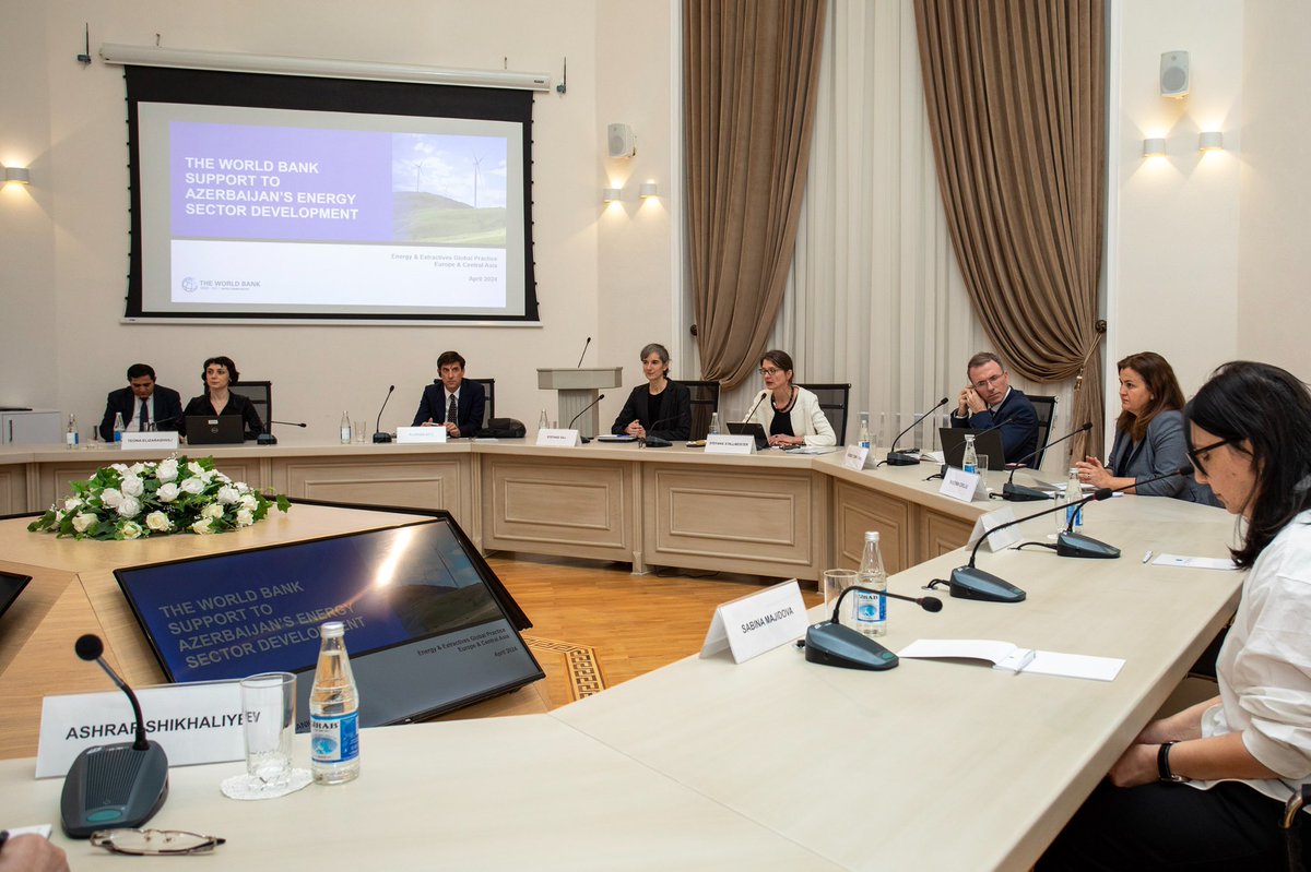 ParvizShahbazov's tweet photo. We discussed issues of cooperation on strengthening the grid for the integration of #RenewableEnergy sources into the energy system, financing the connection of the 315 MW #Banka and 445 MW #Bilasuvar solar power plants to the energy system with the @WorldBank's energy mission team.