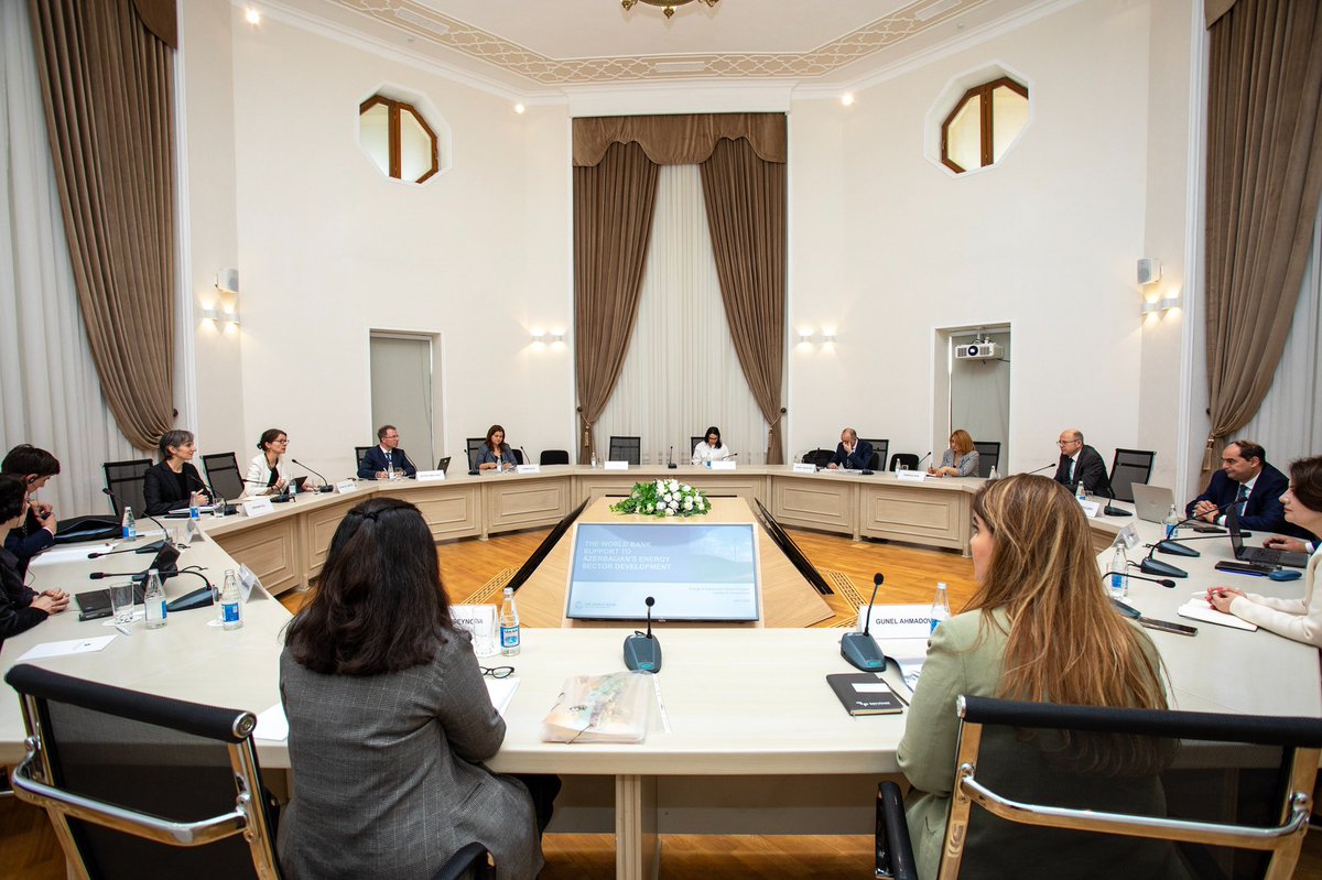 ParvizShahbazov's tweet photo. We discussed issues of cooperation on strengthening the grid for the integration of #RenewableEnergy sources into the energy system, financing the connection of the 315 MW #Banka and 445 MW #Bilasuvar solar power plants to the energy system with the @WorldBank's energy mission team.