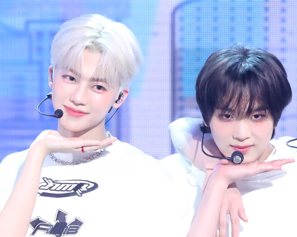 two pretty angels