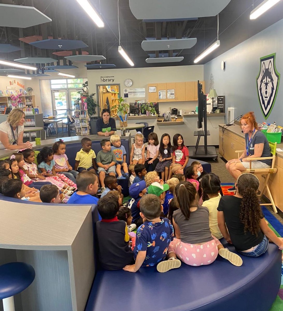 Happy Librarian Day to Mrs. Boles!Thank you for all that you do to help students discover new books, research information, and foster a love of reading. We appreciate your dedication and passion. Thank you for all that you do! #LibrarianDay #HighgateHuskies <a href="/PBVUSD/">Panama-Buena Vista Union School District</a>