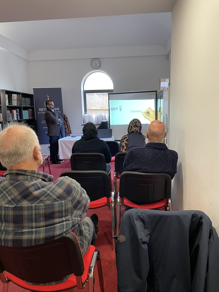 Thank you to Sketty Community Mosque for the invitation to let us join Iftar and the tour of the mosque. Our campaigns officer - Mahaboob Basha, delivered a great training session on campaigning during Ramadan.