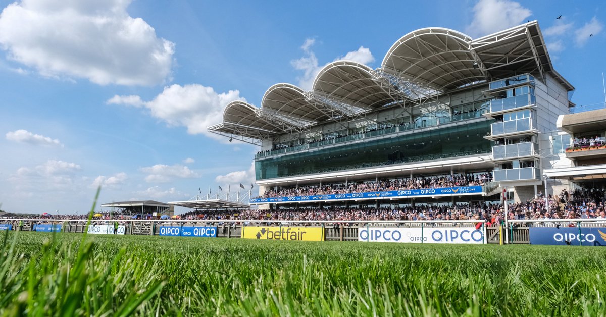 1️⃣ month to go until the QIPCO Guineas Festival! 🏇 Three days of incredible racing 🎶 Non-stop entertainment 🥂 Superb hospitality .....and it's a Bank Holiday Weekend! Tickets start from just £12, with discounts on group bookings of 6 or more. U18s go free!