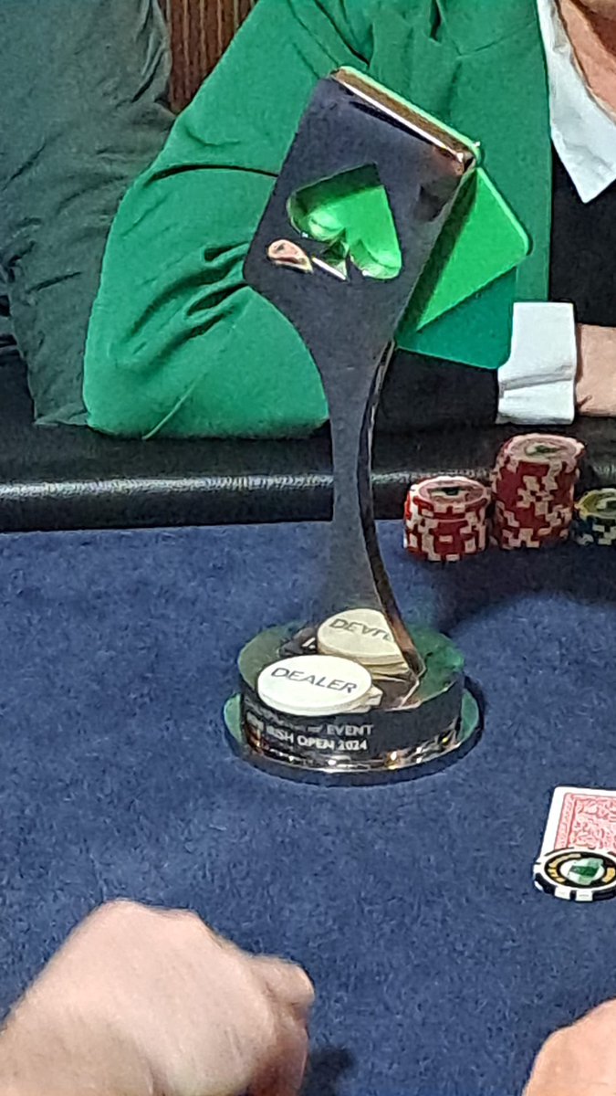 ukbettingsites's tweet photo. Here’s the Irish Poker Open’s Mini Main event winner’s trophy being used as a dealer button in a pub game! https://t.co/5IWTPGY92Y