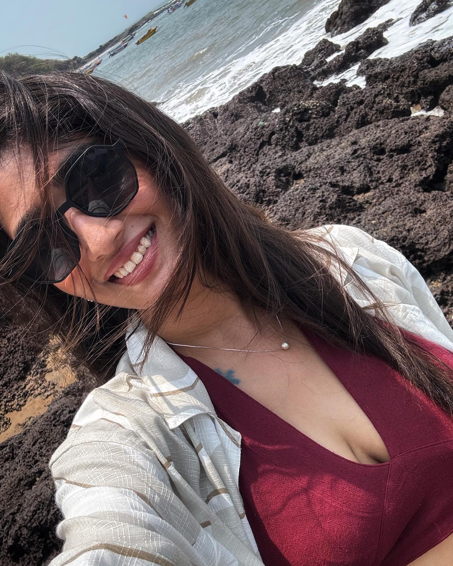 GKYYu3FaUAAsvl3?format=jpg&name=large