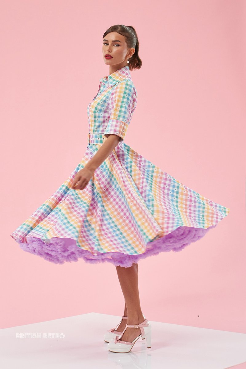 British Retro tweet media