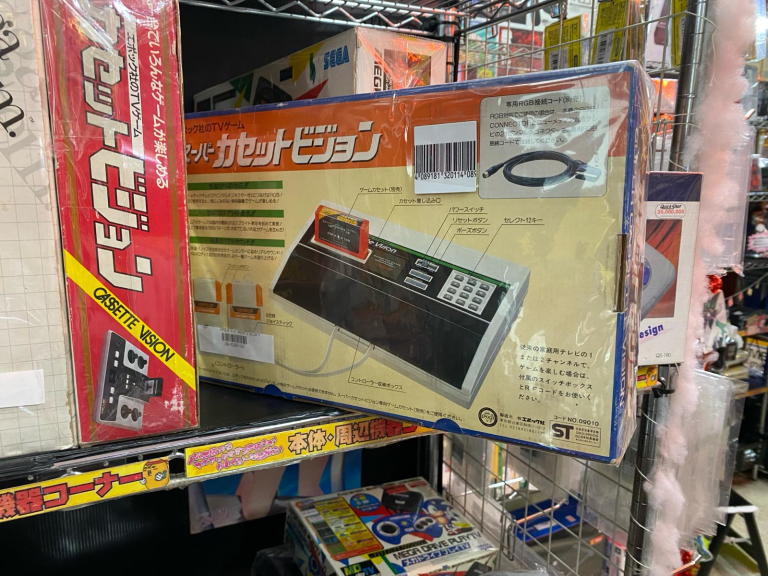 The Doctor Goes Retro Gaming Shopping in Japan ausretrogamer.com/the-doctor-goe… #retrogaming