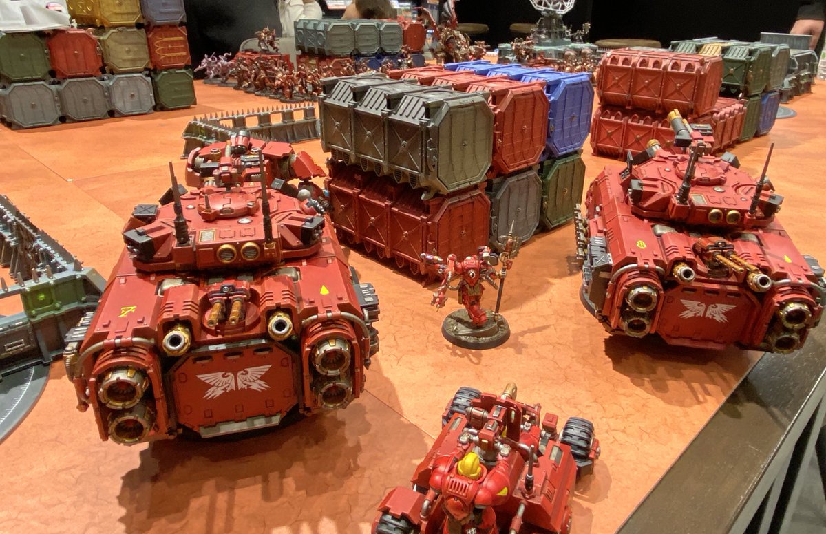 WHSCafeTokyo's tweet photo. レディーウォー‼️

ブラッドエンジェルと
ワールドイーター‼️

赤いアーミー同士で近接戦がアツいぜ😆

平日ならカフェで
オンスロート(3000Pt戦)も
遊べちゃうぞー😁

ゲームテーブルのご利用希望の際は
・DM ・TEL ・店頭スタッフまで❗️

#WarhammerCafeTokyo https://t.co/z0SLiV9DgT