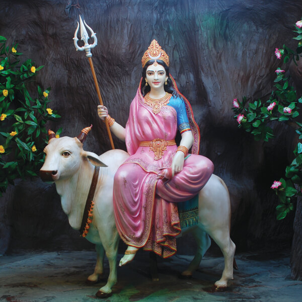 9 avatar of Maa Durga ~ Mother of the Universe 1. Maa Shailputri