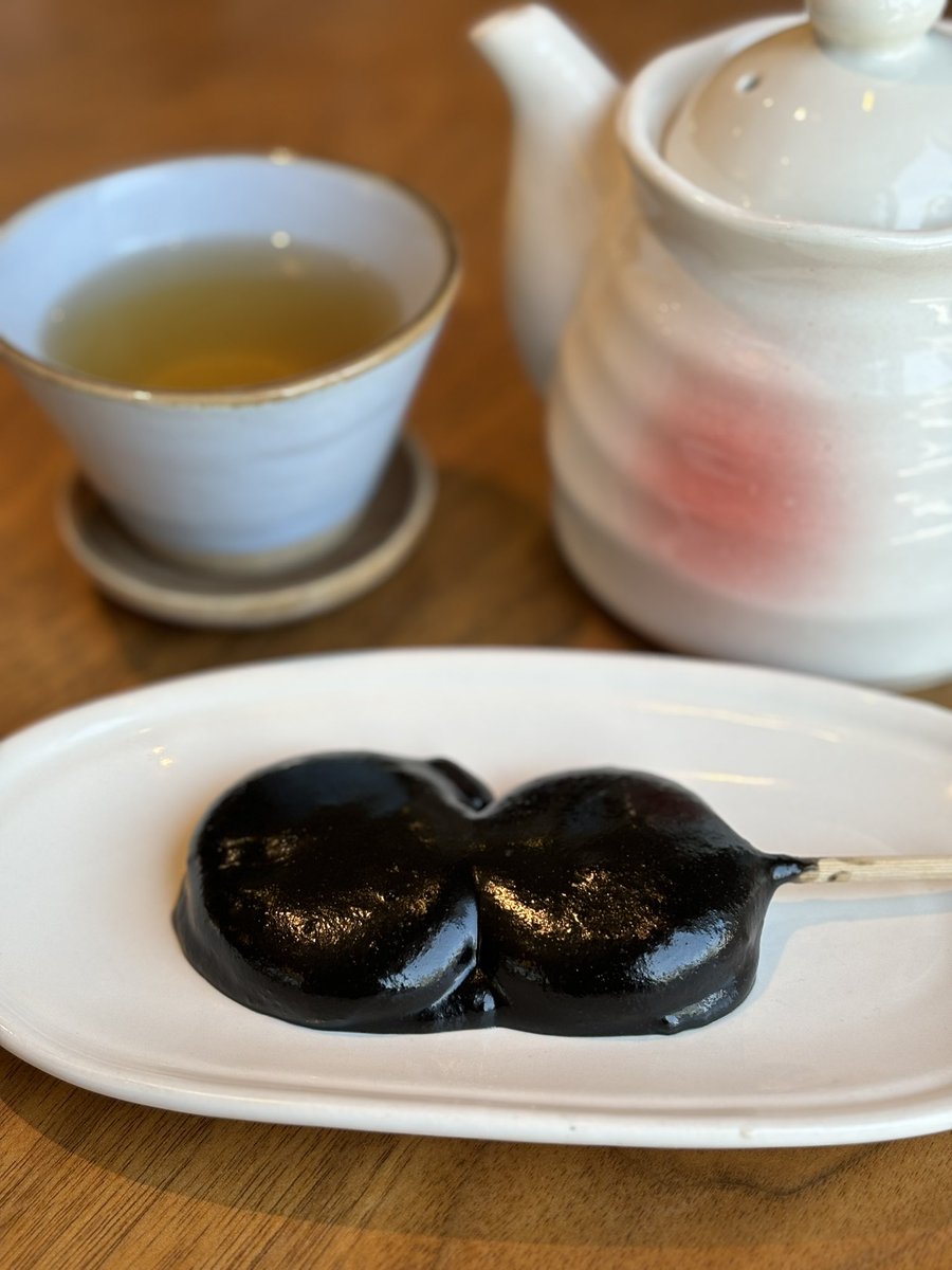 miroir_s's tweet photo. 今日の日替わりランチ
美味しく頂きました！
ランチについてくるお団子は胡麻をチョイス☝️
お茶はほうじ茶をチョイス☝️
大満足でした🌸
#仙台北山
#マルホカフェ https://t.co/K986J73KCH