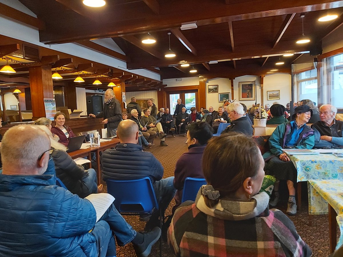 HerefordshireWT's tweet photo. Standing room only in a packed room for our public meeting to discuss development threat to #LuggMeadow SSSI
#ActionForNature https://t.co/o4IIJ6dcRm