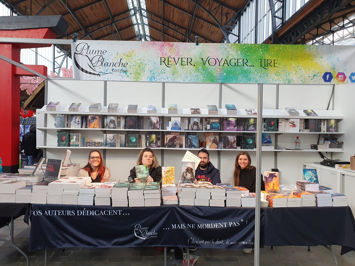 📸#EnDirect de la <a href="/foirelivrebxl/">La Foire du Livre de Bruxelles</a> où les éditrices et éditeurs néo-aquitains sont installés jusqu'au 7 avril 📚