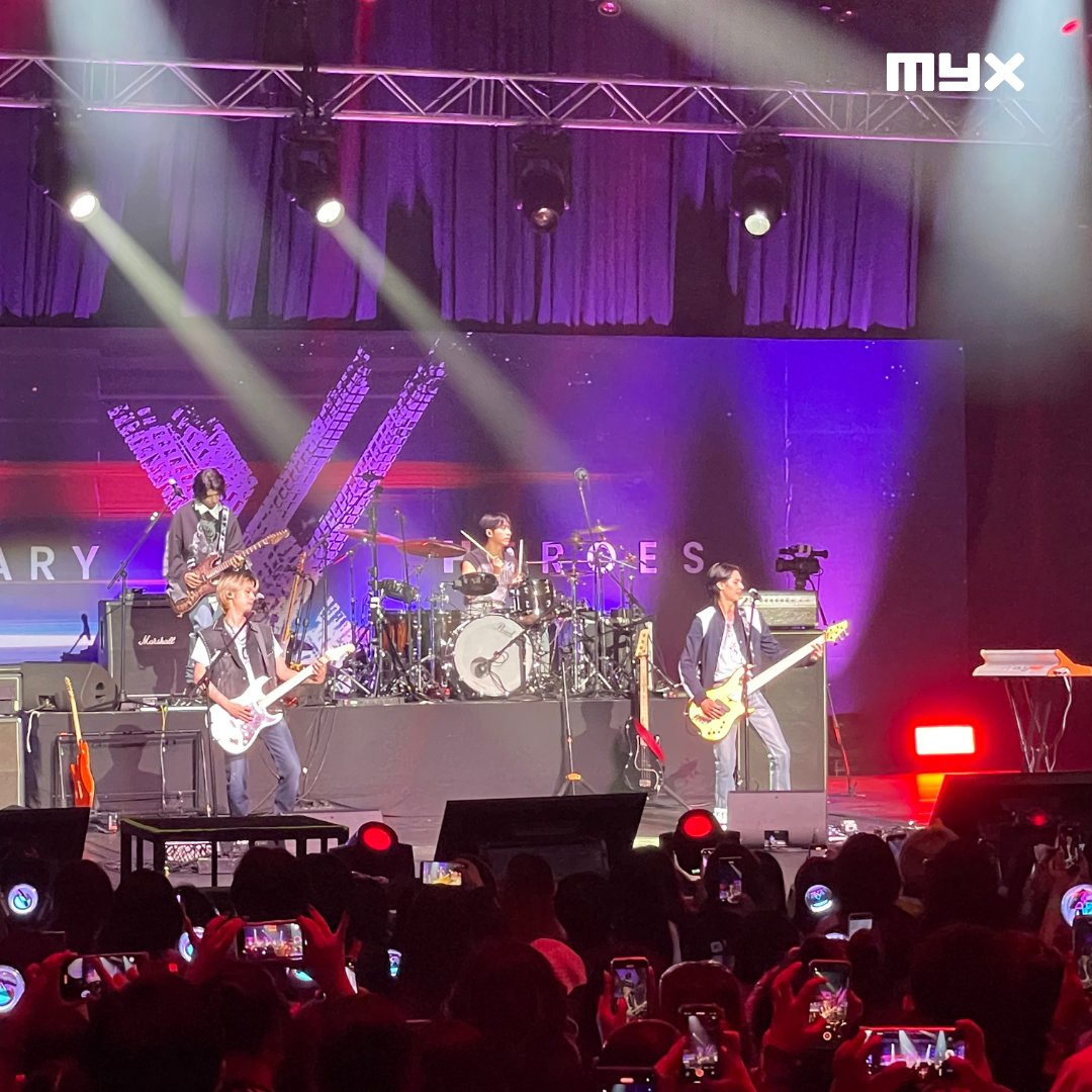 Reminiscing on the incredible vibes from the @XH_official Break The Brake World Tour in Manila! ✨ #MYX #XdinaryHeroes #kpop #music #BreakTheBrakeinManila #XdinaryHeroesinManila