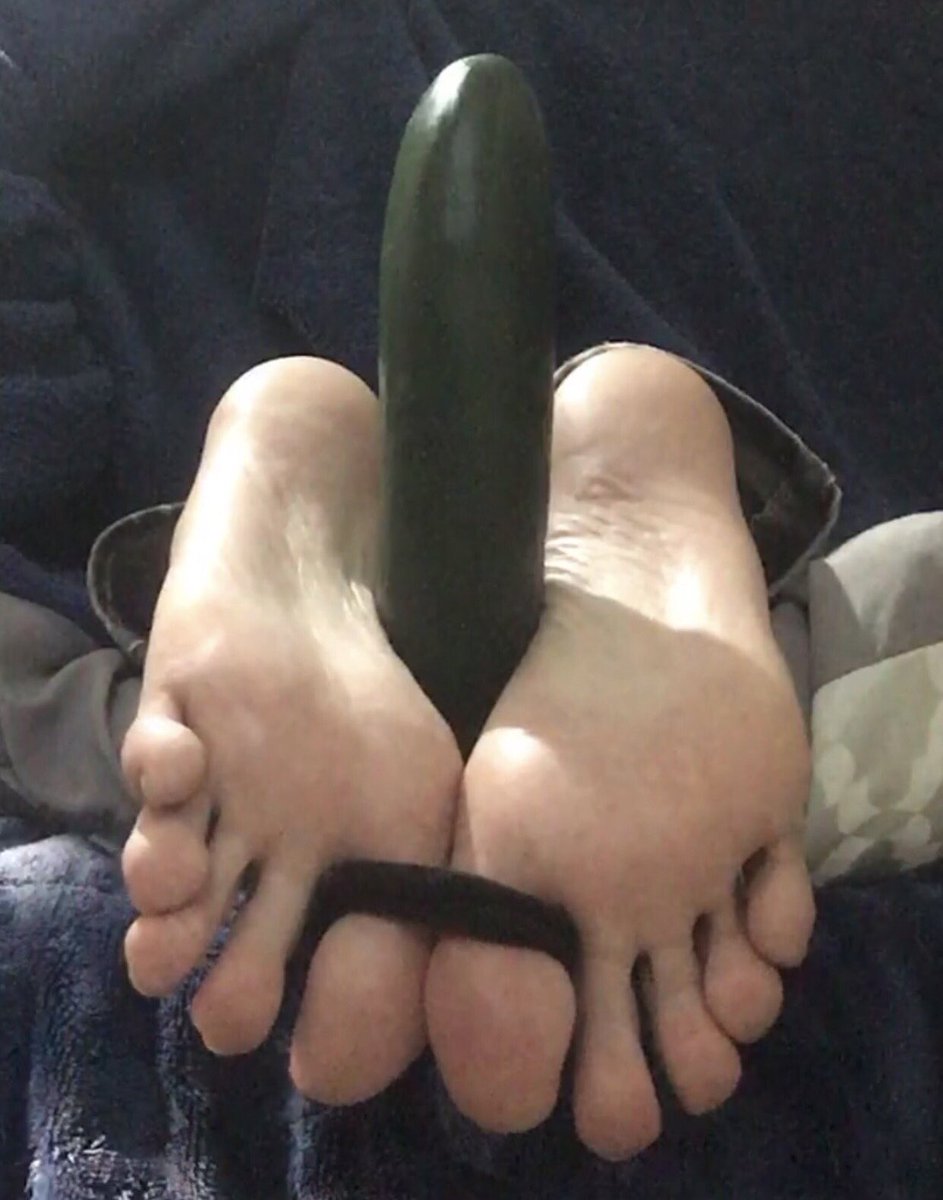 FeetTicklesnMore tweet media