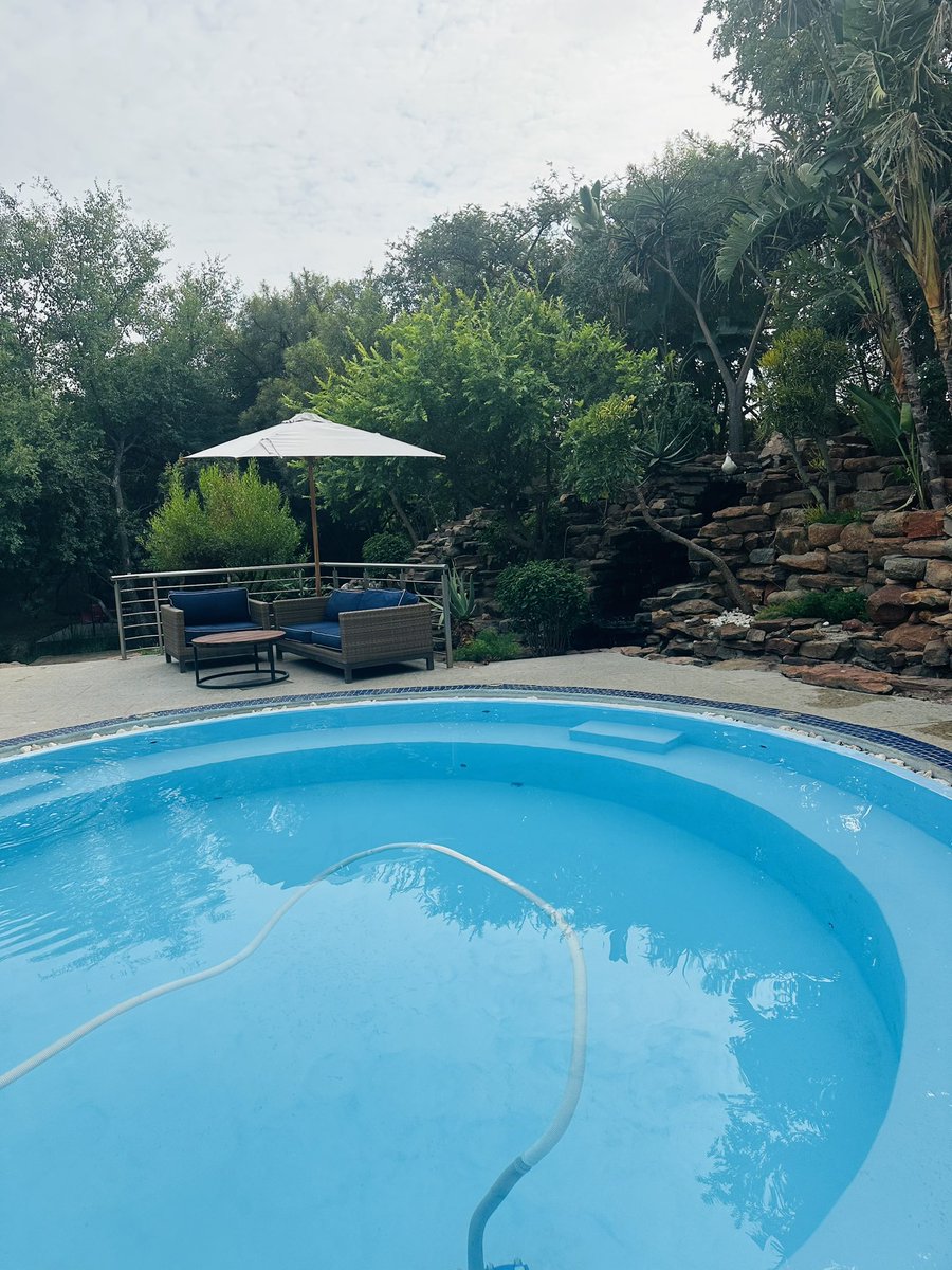 Attorney_Bae's tweet photo. Some of my favourite holiday destinations. Hayi ke sana, I love this traveling thing ♥️☺️.

1. Seasons Spa and Sport
📍 North West https://t.co/vj2epHUocr