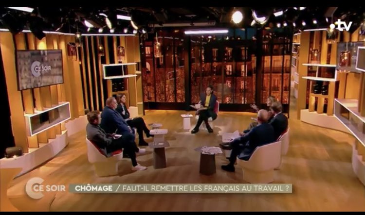 📈#Audiences #France5 Du L 01/04 au J 04/04, @Ccesoir a réalisé un record hebdomadaire de saison avec en moyenne : 📍381 000 tvsp 📍3.5% de PdA Record historique PdA égalé 👏 @KRissouli @CamilleDiao @LaureAdler @arthurchevallie ▶️Dispo sur france.tv