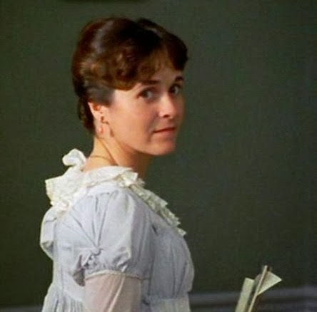 Amanda Root was originally wanted by Ang Lee and Emma Thompson for the role of Marianne Dashwood in their adaptation of #JaneAusten's, #SenseandSensibility (1995), and she performed the role at a read-through before she was cast as Anne in #Persuasion.