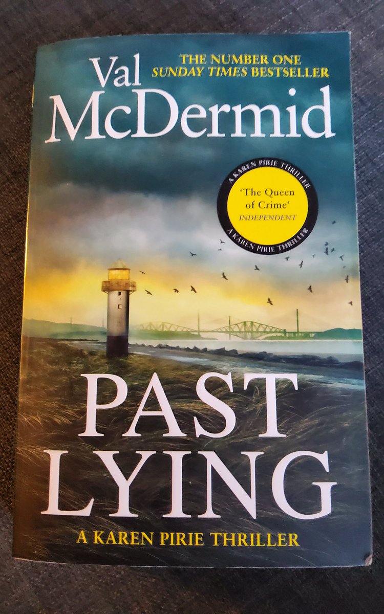 We've both now read the UK paperback of Past Lying & really enjoyed it. Having been told about various locations whilst working with the US publishers,it was nice to see how they were used & to reflect on COVID times in the city. Recommended - P&L #EDINBURGH @valmcdermid