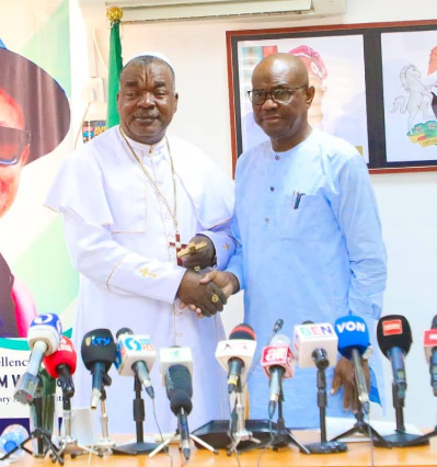 google9ja's tweet photo. Pray for Tinubuâs administration â Wike tells religious leaders https://t.co/TZGRpUHUbD https://t.co/Wpc1otsm85