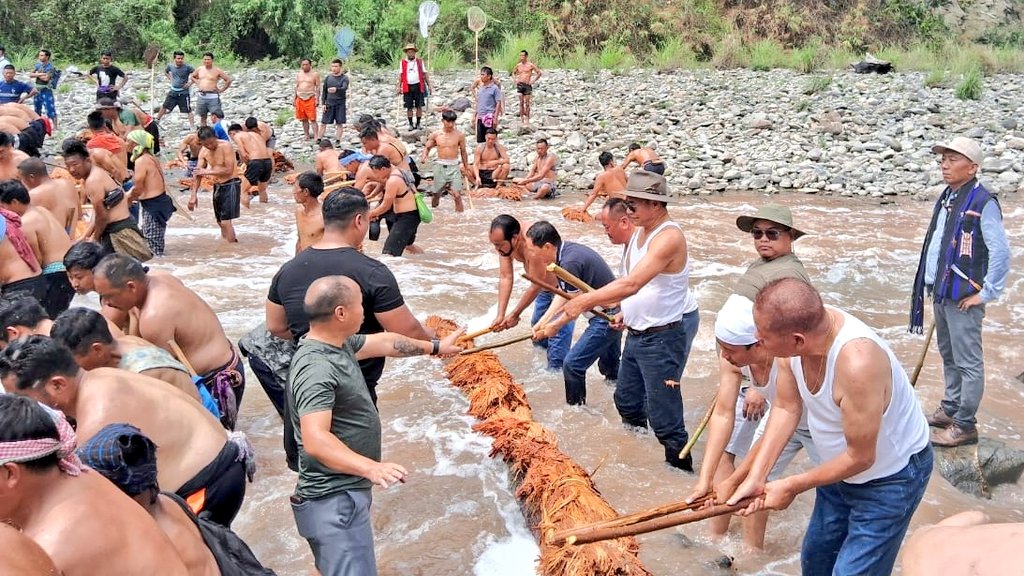 Participated in the 21st Tsungiki-Philimi Community Fishing alongside my fellow legislators and members from the Lotha and Sumi communities. This longstanding tradition holds deep cultural significance, symbolizing the brotherhood between our peoples. It is a time to reaffirm our