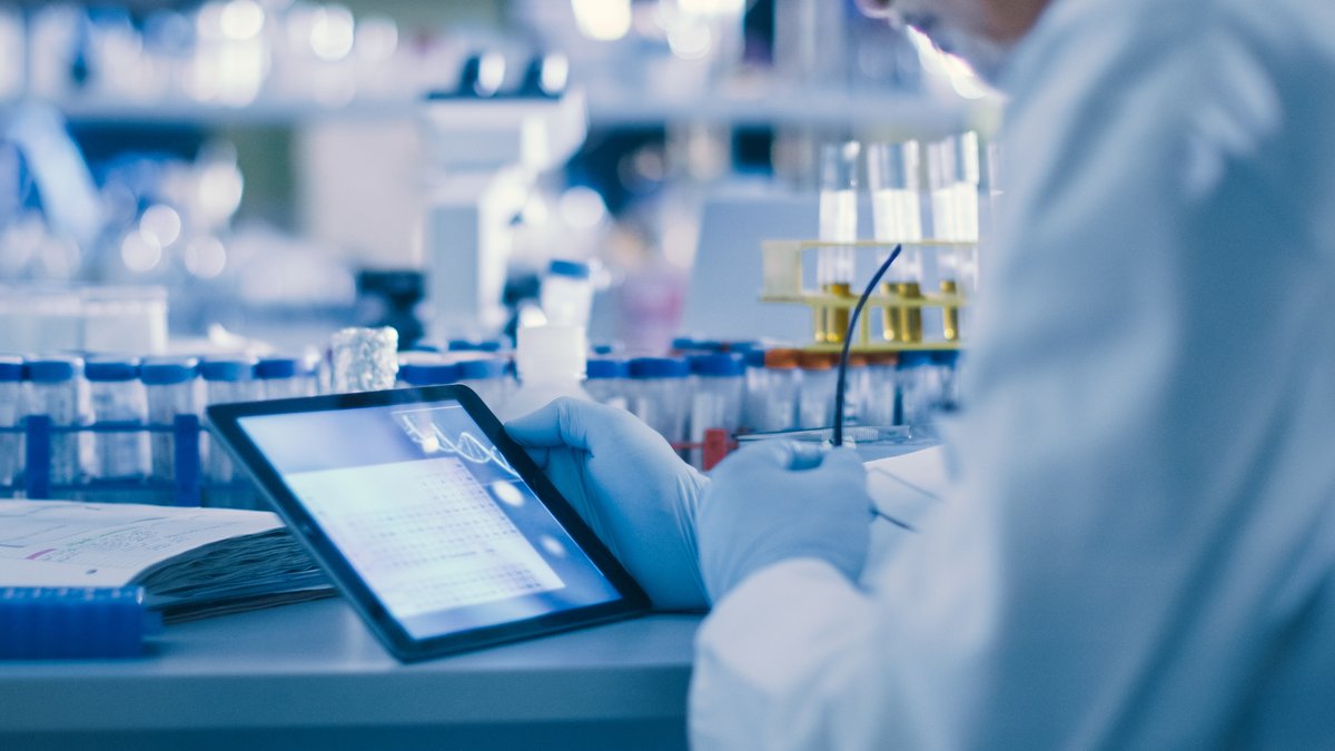 UoM Biology, Medicine and Health (@fbmh_uom) on Twitter photo Cancer Research UK Manchester Centre is to receive £8.5m boost for clinician scientist training.
<a href="/CR_UK/">Cancer Research UK</a> has announced that they are investing a total of £58m at nine research centres, with Manchester set to receive £8.5m. Cancer Research UK Manchester Centre is to receive £8.5m boost for clinician scientist training.
<a href="/CR_UK/">Cancer Research UK</a> has announced that they are investing a total of £58m at nine research centres, with Manchester set to receive £8.5m.