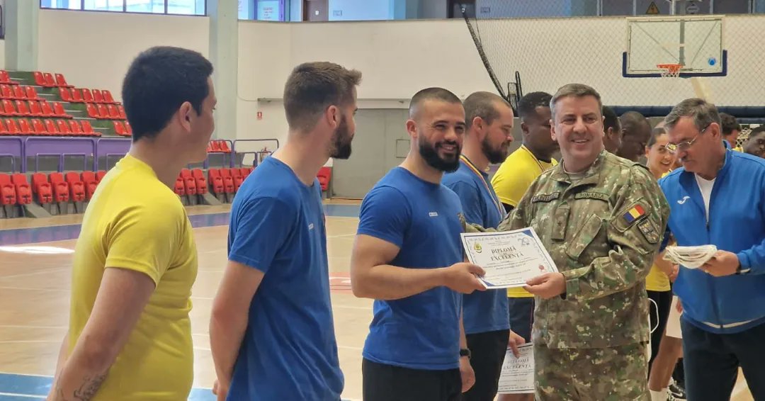 What a great game today ! 👏🏻💪⚽🇷🇴🇧🇪🇫🇷 #WeAreNATO #StrongerTogether @BelgiumDefence @EtatMajorFR @HQMNCSE @MApNRomania @NATO