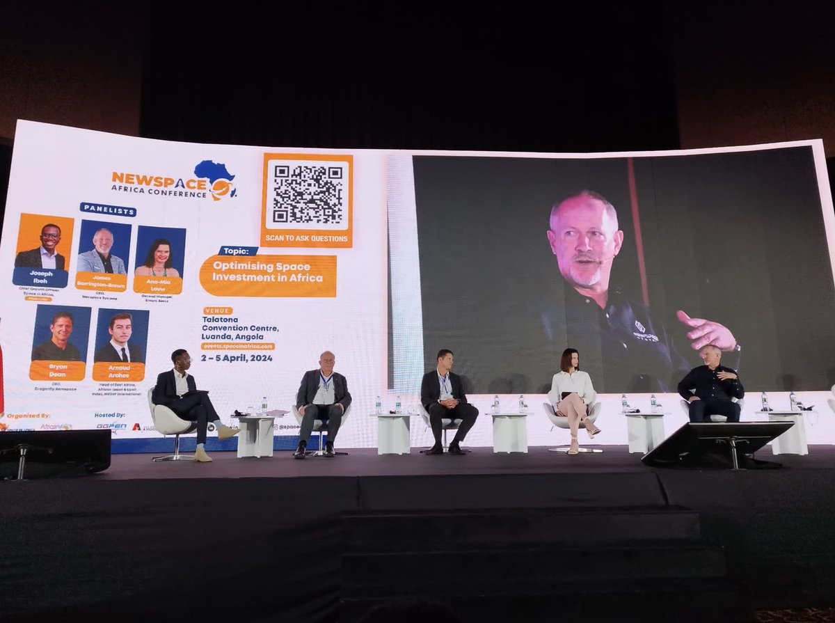 Highlights from Day 3 at #NewSpaceAfrica: CEO James Barrington-Brown engaged in two panels, discussing vital topics like Optimizing Space Investment in Africa and Exploring Emerging Satellite Technologies within the African NewSpace Ecosystem. 🌍🚀