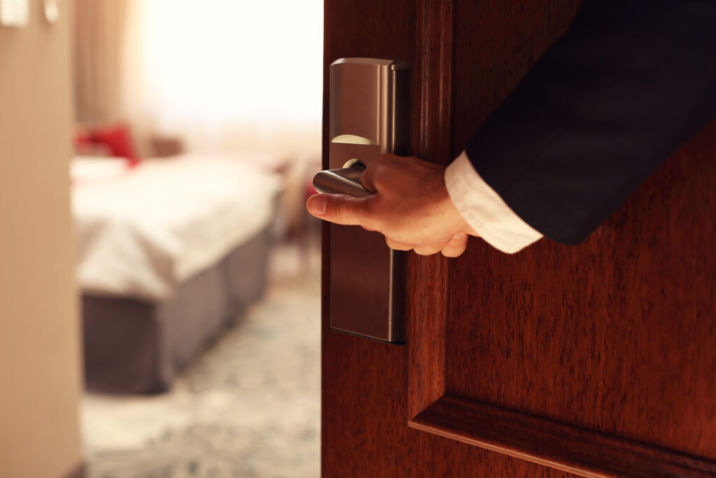 Hoteliers call on government to tackle excessive insurance costs Read more about it here: bit.ly/4cJWB1S #IrishHotelFederation #NCID #IHF #Hoteliers #CentralBank #InsuranceCosts