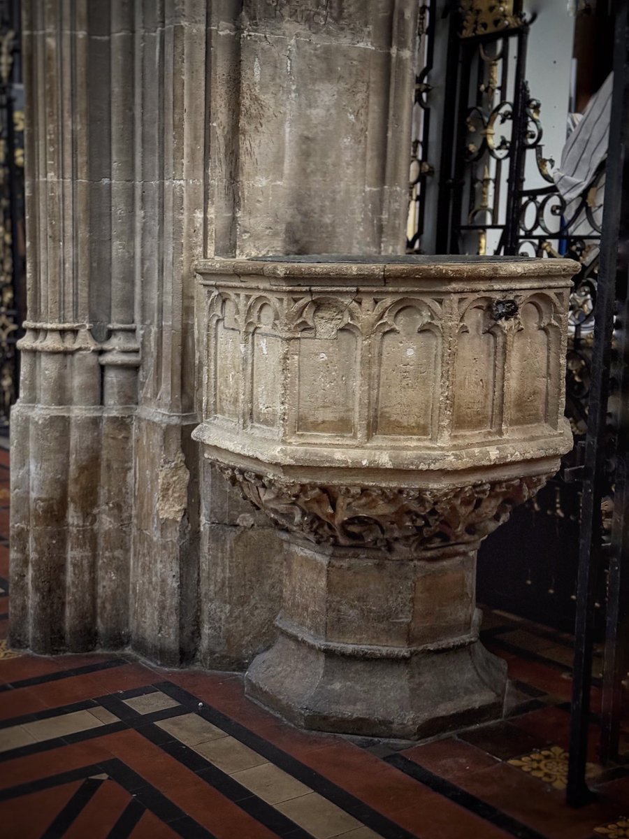 Church of St. Mary Redcliffe, Bristol 

 #FontsOnFriday