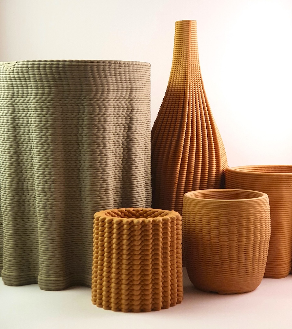 Studio Tellumo, capturer l’essence du passé Toutes les infos dans l'article : bit.ly/49vddYd #design #3Dprinting #ceramic #obsolescence #esthétique #objet #craft