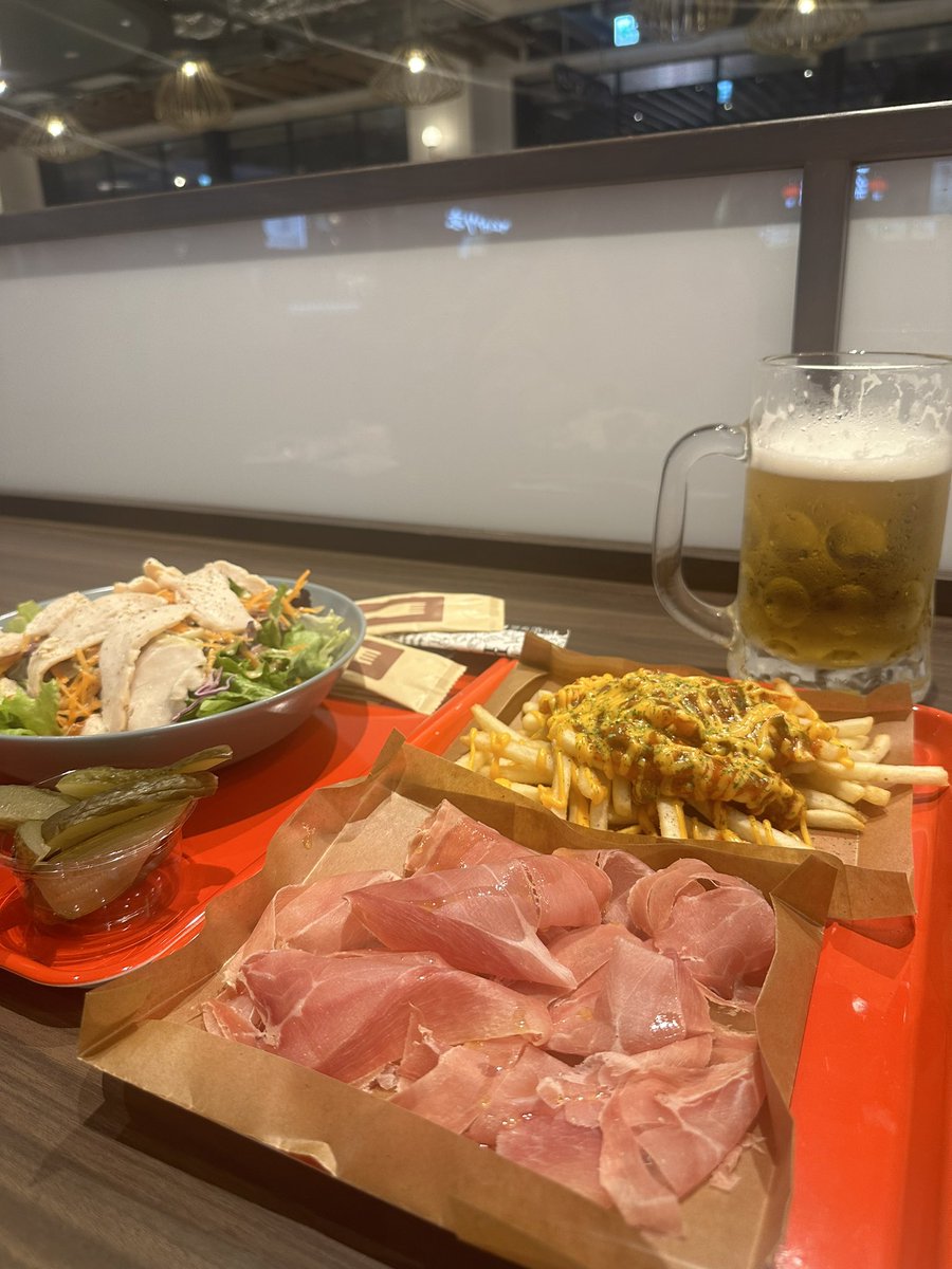 WanganAriake's tweet photo. 本日はBRIDGEで！
（ビールは先に少し��んだ🍺） https://t.co/KCpDATiujr