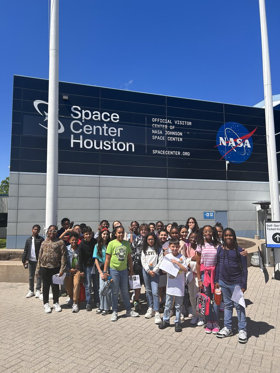 Ms. Churchill tweet media