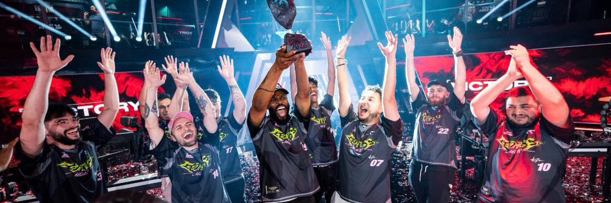 shyzio's tweet photo. Faites nous rêver ce soir #M8WIN https://t.co/zuhR5wyRK3