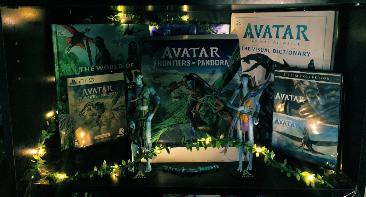 Redid my Avatar/Na’vi shelf last night. 
Still need to get some kind of lights for my RDA shelf. 

#avatar #AvatarTheWayOfWater #atwow #avatarnavi #navi