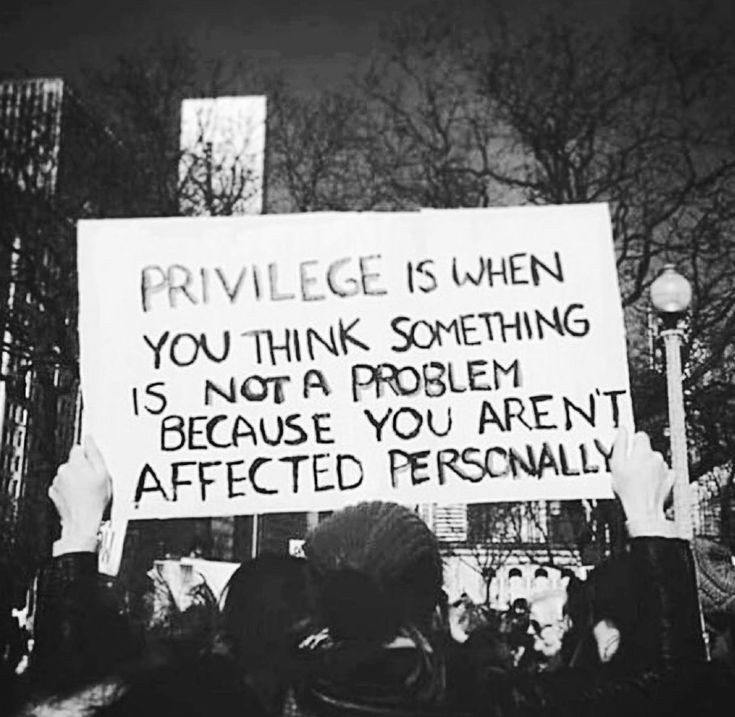 It's time to champion for better Healthcare for us. A well remunerated workforce equals quality service provision for all. Employment of more doctors equals accessibility to health care services.
#Implement2017CBA 
#PostMedicalInterns 
#DoctorsStrikeKE
#GovernmentOnStrike