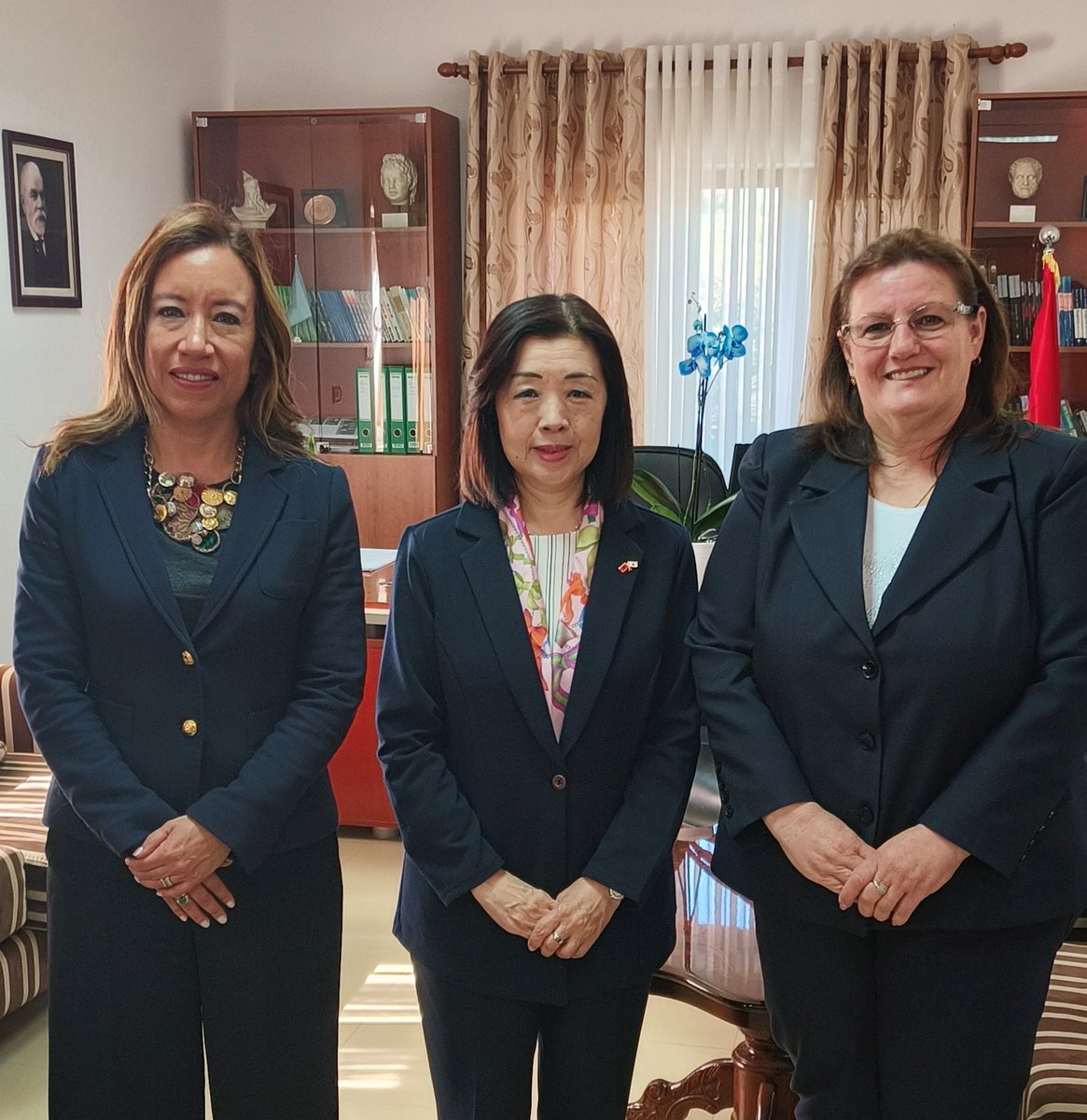 Happy to be in Klos& Peshkopi with the Ambassador of #Japan to #Albania to hand over 6 photovoltaic systems installed in public buildings. Grateful to @MofaJapan_en - a @UNDP #PartnerAtCore for their partnership& funding.This project is a promise for a climate-resilient future.