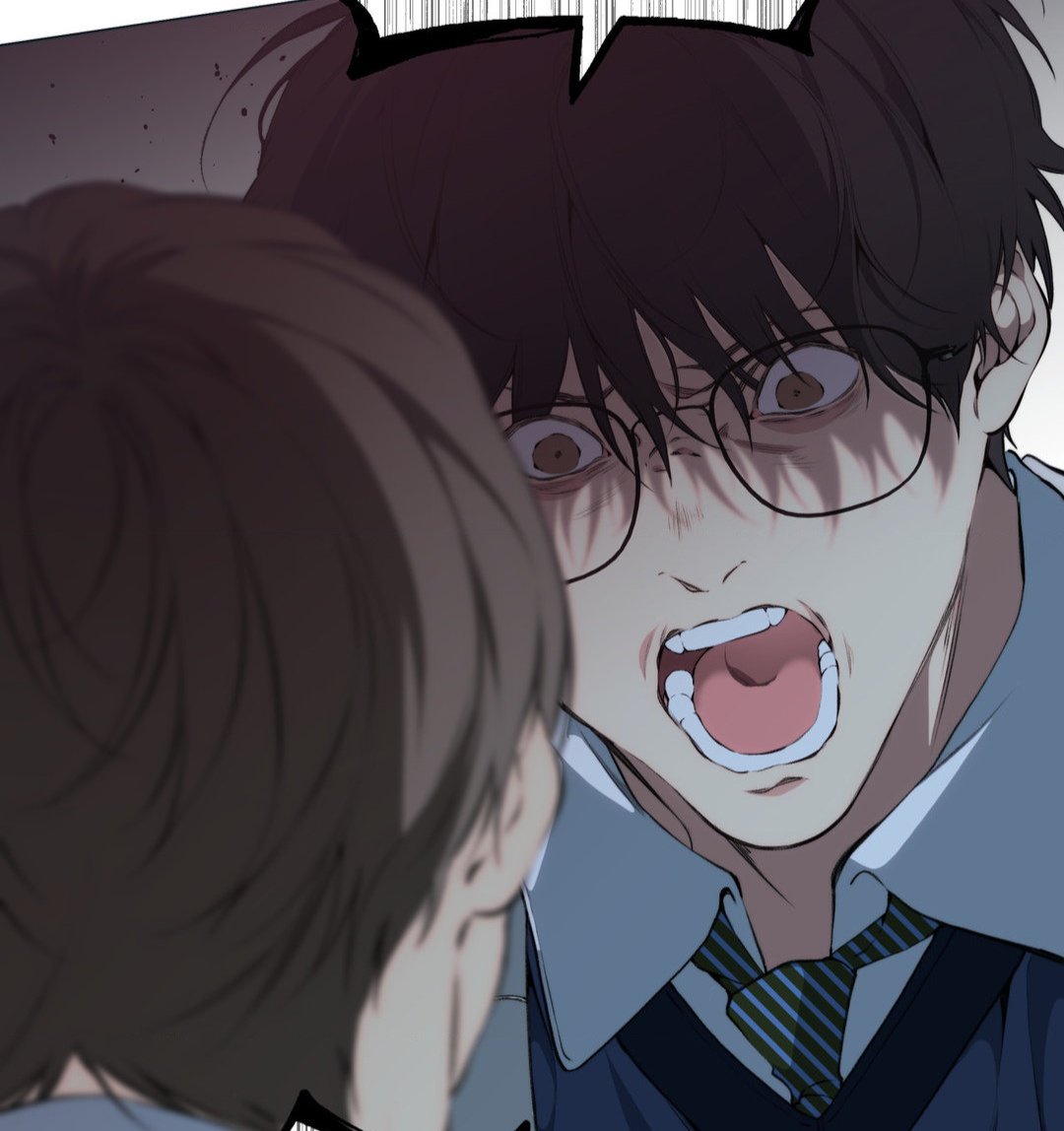 Gintokissock's tweet photo. The way Cirrus kept on begging and begging telling Skylar how much he loves him and not to leave

And Skylar just fkn pushed him off and yelled...
Saying the worst thing possible

Man someone get Cirrus out of this manhwa
Ain't nobody treating my boy right
#Lostinthecloud https://t.co/X7sKXIsZmV