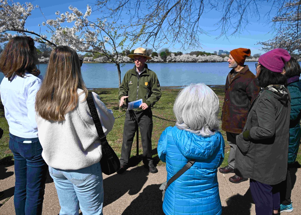 There are so many historical connections to the National Mall in April: Jefferson's birth, the deaths of Lincoln, FDR, and MLK, the beginning & end of the Civil War, and so much more. Join a ranger program and dive into these powerful stories. Details at nps.gov/nama/planyourv…