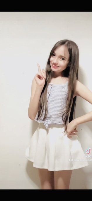 Twitterのコスプレ画像32