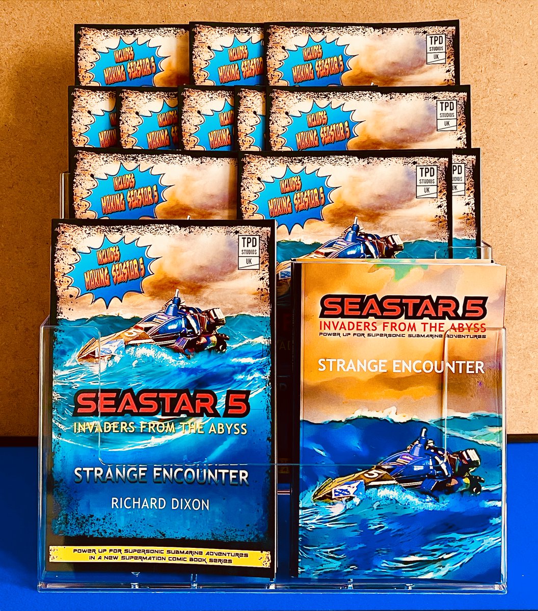 RHDIXON2929UK's tweet photo. SEASTAR 5 INVADERS FROM THE ABYSS -Richard Dixon ComicBook Series now in AmazonStore "Its like StarTrek undersea" Evening Gazette Blackpool .#StarTrekDiscovery #FridayMotivation #FridayVibes #FridayFeeling #SchoolReadingList #booktwitter #BookBoost #anime #sciencefiction #comics https://t.co/K5zxAOMsWJ