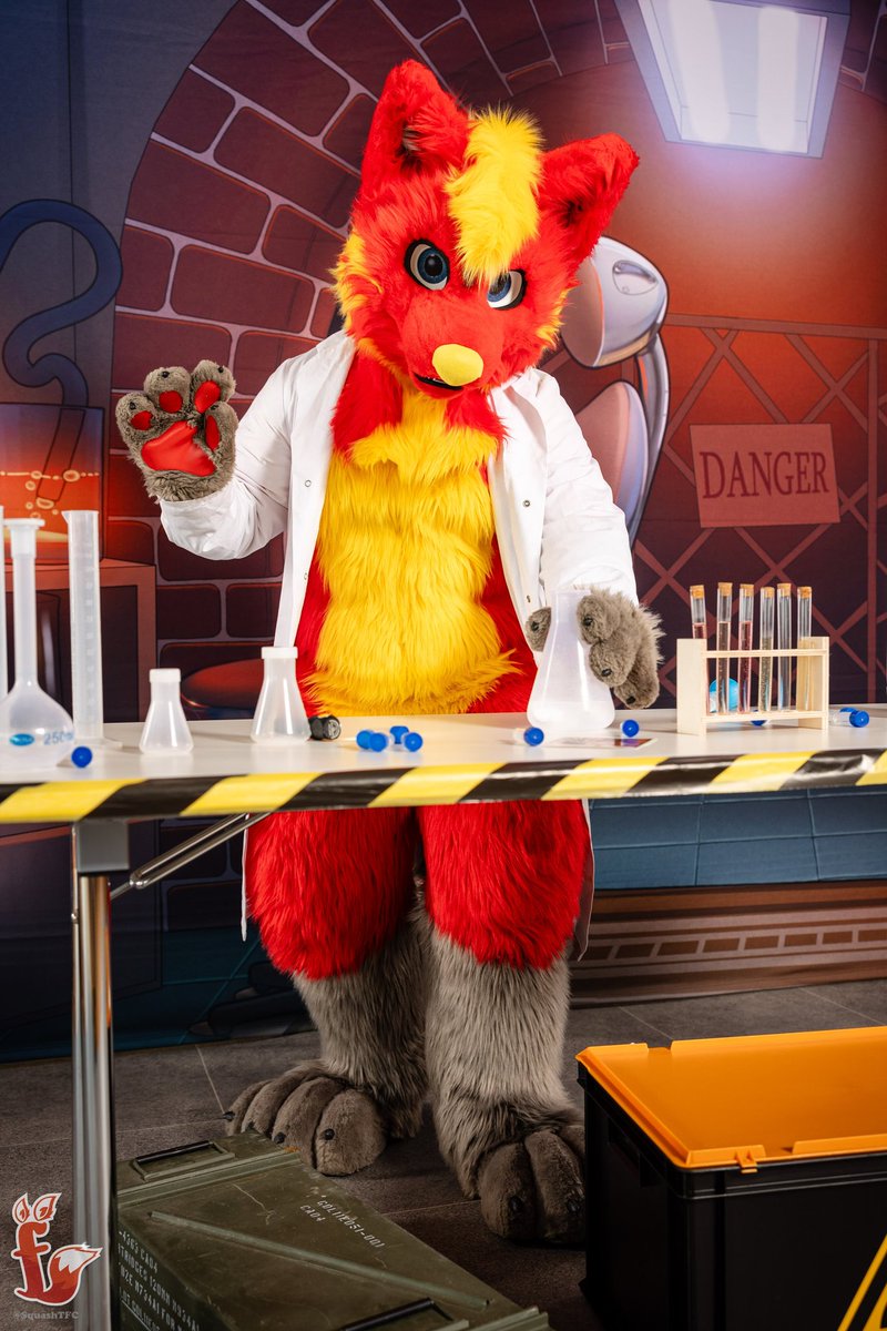 Hello, welcome to the Blaze-Lab. The most colorful things will happen here

📷 <a href="/SquashTFC/">Squash 🐾 🔜 Pack Weekend</a>/<a href="/furvester/">Furvester</a>
🪡 <a href="/infurryty/">Infurryty</a>