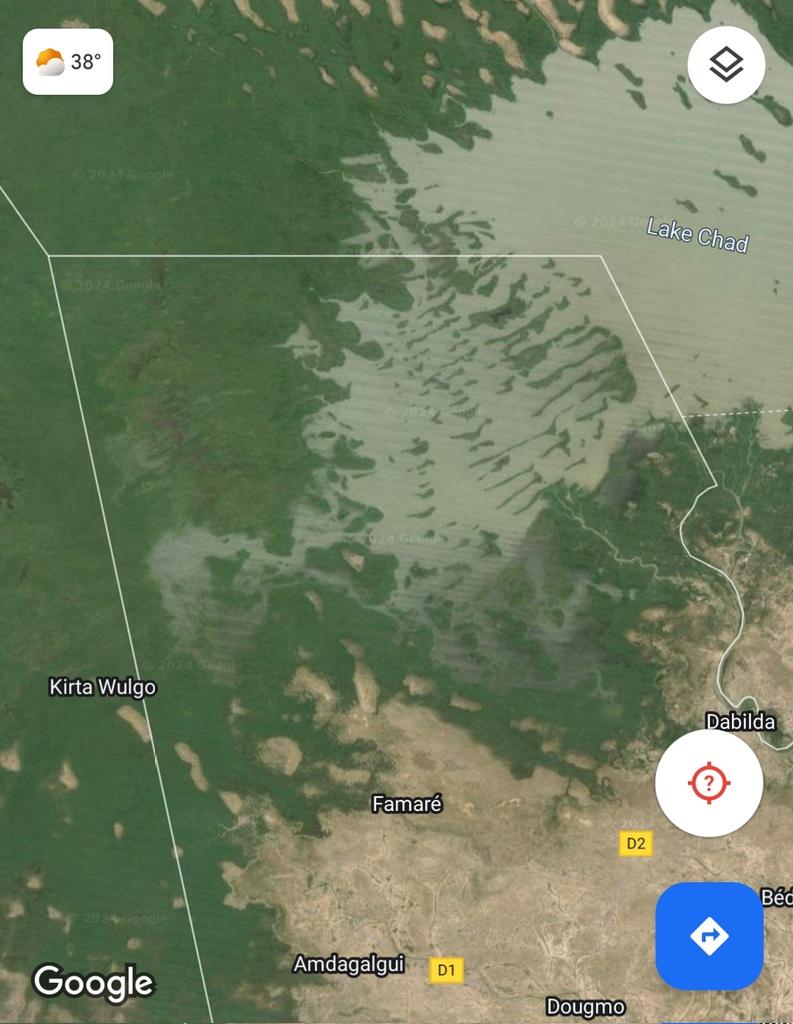 HumanityPurpose's tweet photo. #Cameroun
Depuis le 02/04/2024, #BokoHaram faction #ISWAP a requisitionné les pêcheurs des îles de #FilineAouzou, #FilineDjataubet #Bassara dans le #LacTchad, pour les soumettres aux "travaux forcés": débroussailler et défricher des espaces et des voies. https://t.co/2eDxftKD6v