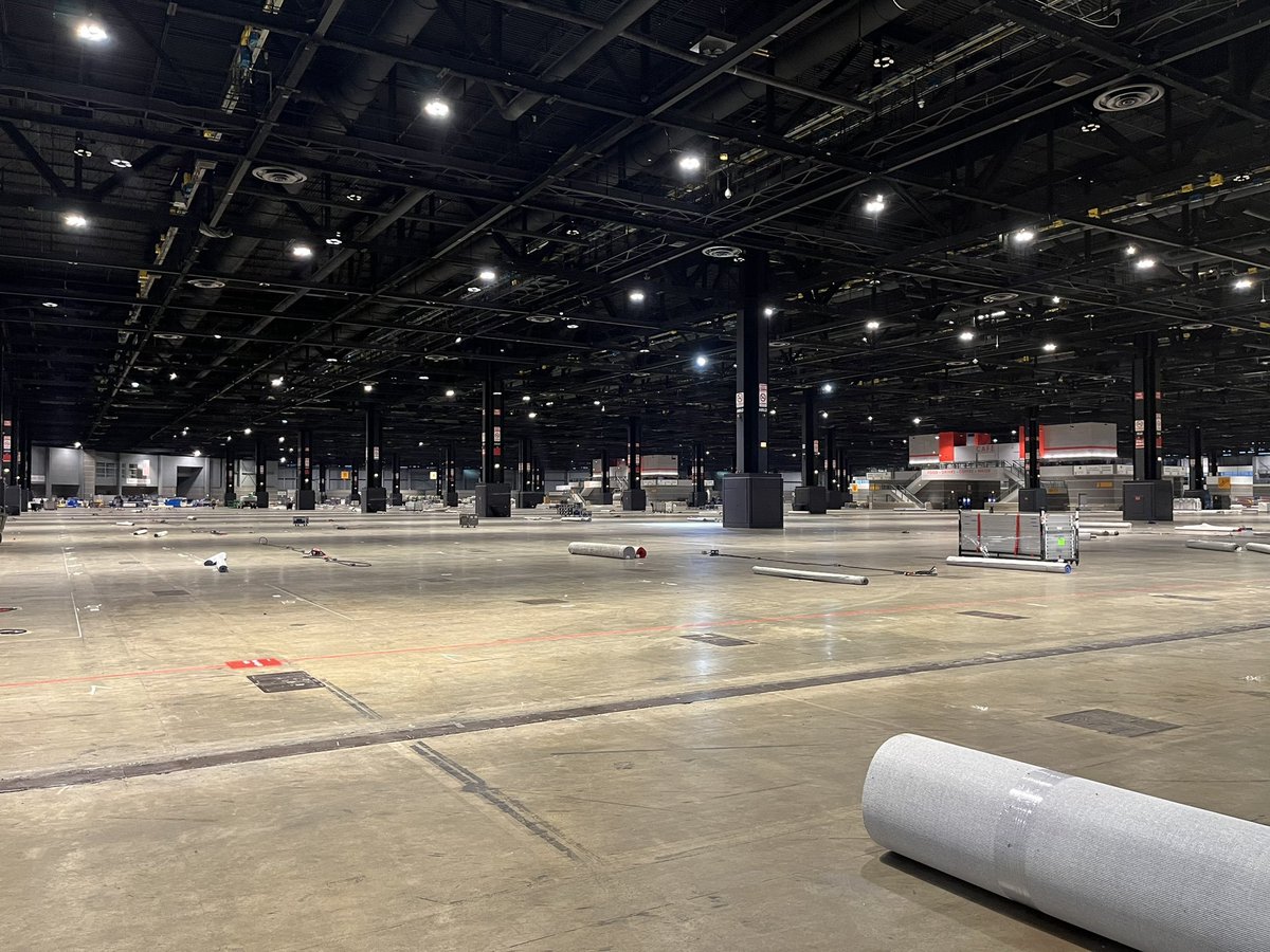 The stage is being set and the runway is clearing for landing for next week's @AvWeekEvents #MROAM! ✈ We can't wait to host this amazing 3-day event! 📸 Photo credit: @4geeman