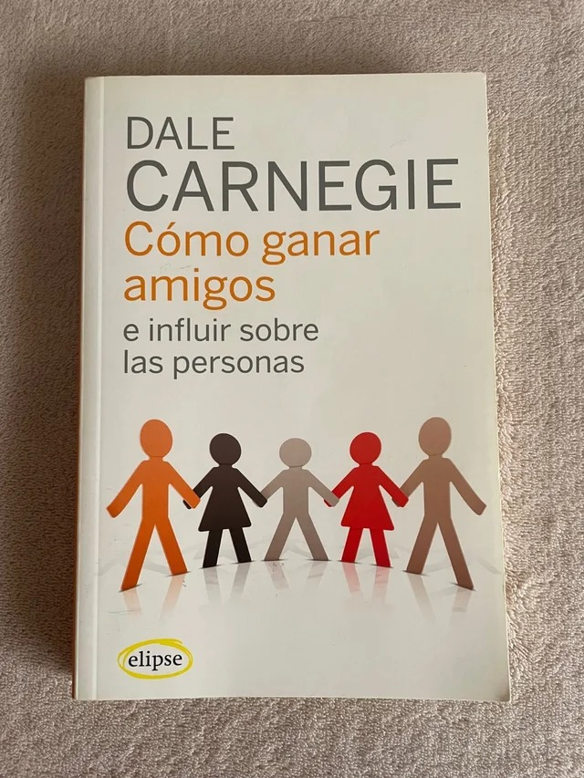 10 lecciones del libro "Cómo ganar amigos e influir sobre las personas"  

// 🧵Hilo //