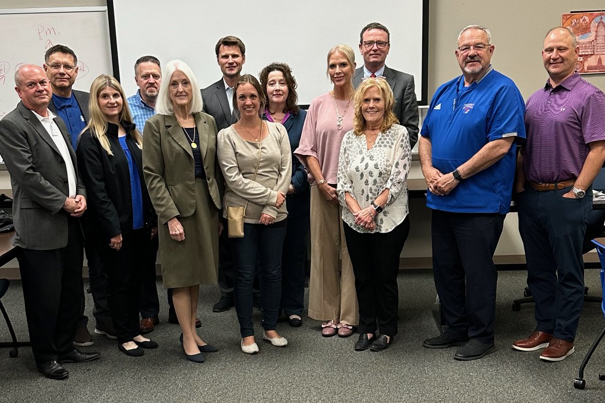 We had a wonderful meeting with our @BlinnCollege Sealy Campus Advisory Committee yesterday discussing all the activity taking place at #BlinnSealy!