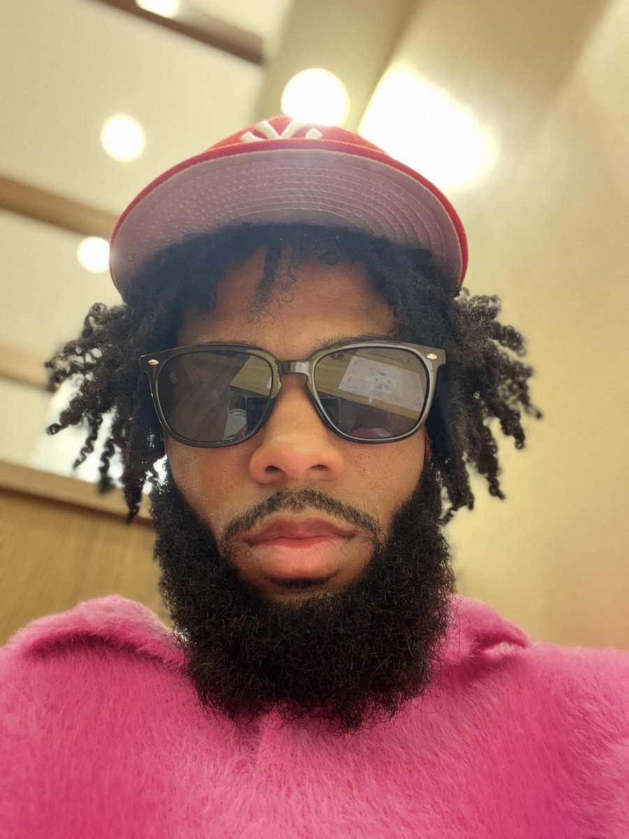Mel Honcho the Ghoul 🦇 tweet media