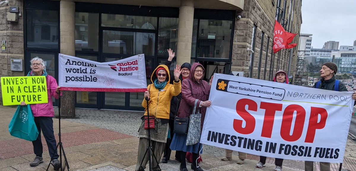FossilFreeWYPF's tweet photo. Vigil 123 5.4.24 outside @WYPF_LGPS calling on them to #divesttherest fossil fuels! Gr8 work so far. @Shell's in court this week fighting the ruling that ordered them to cut emissions. Studies show Shell will still invest billions of $ in (new) oil & gas for decades! #Divest https://t.co/CKwxLoTJsn