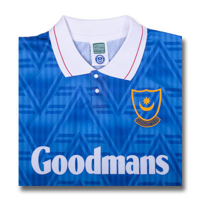@Pompey_Goals @DarrenAnderton That shirt 💙 #PlayUpPompey 🔔