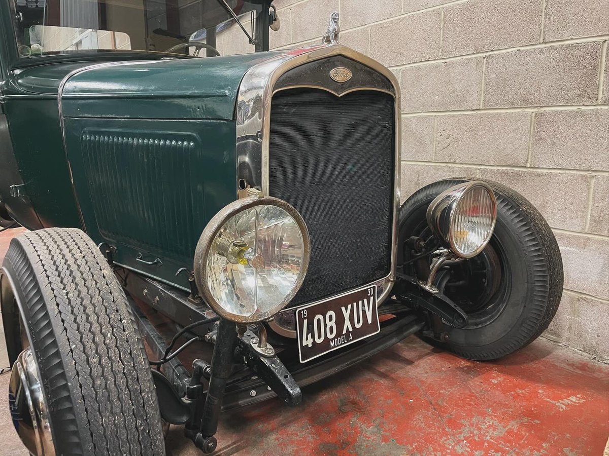 Pipey_McGraw's tweet photo. Some new illuminators for the A #marchal #ford #fordmodela https://t.co/l8ExTH8pJu